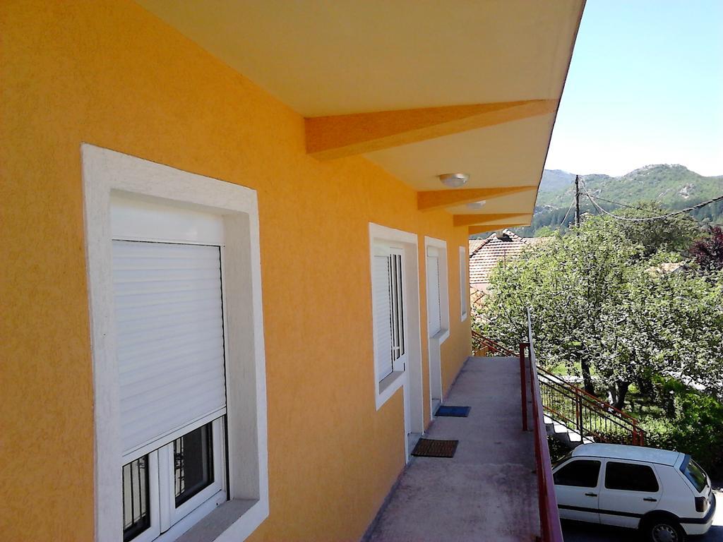 Apartments Mirkovic Cetinje Exterior photo